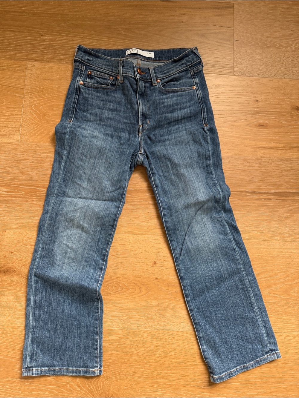 Classic Straight-Leg Women's Jeans - Blue